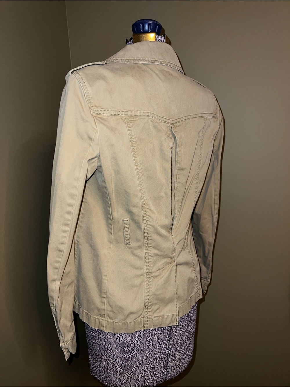 GAP Green/Khaki Utility Jacket with Flap Pockets - Picture 3 of 5
